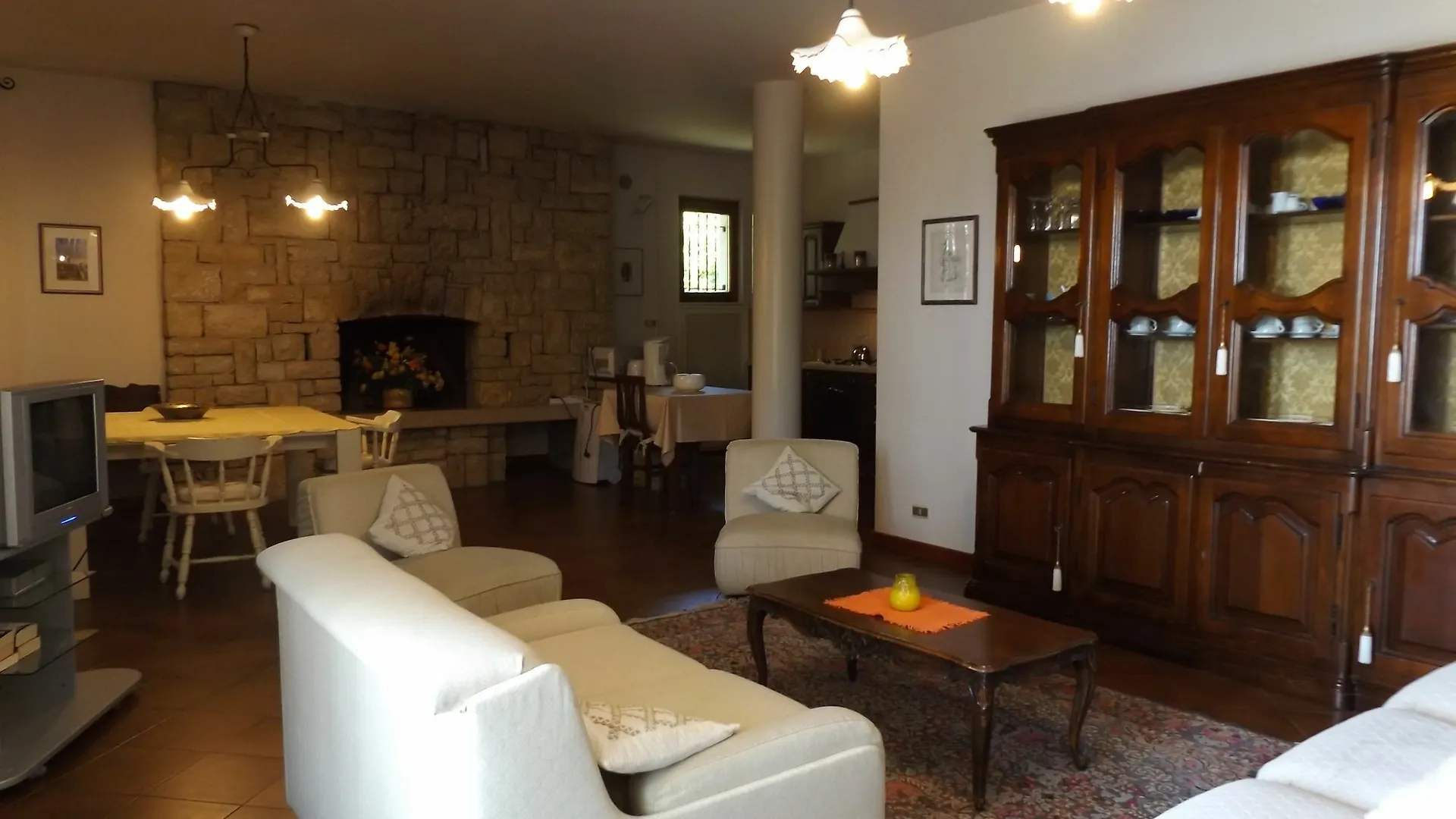 Villa Bardino Albisano Italy